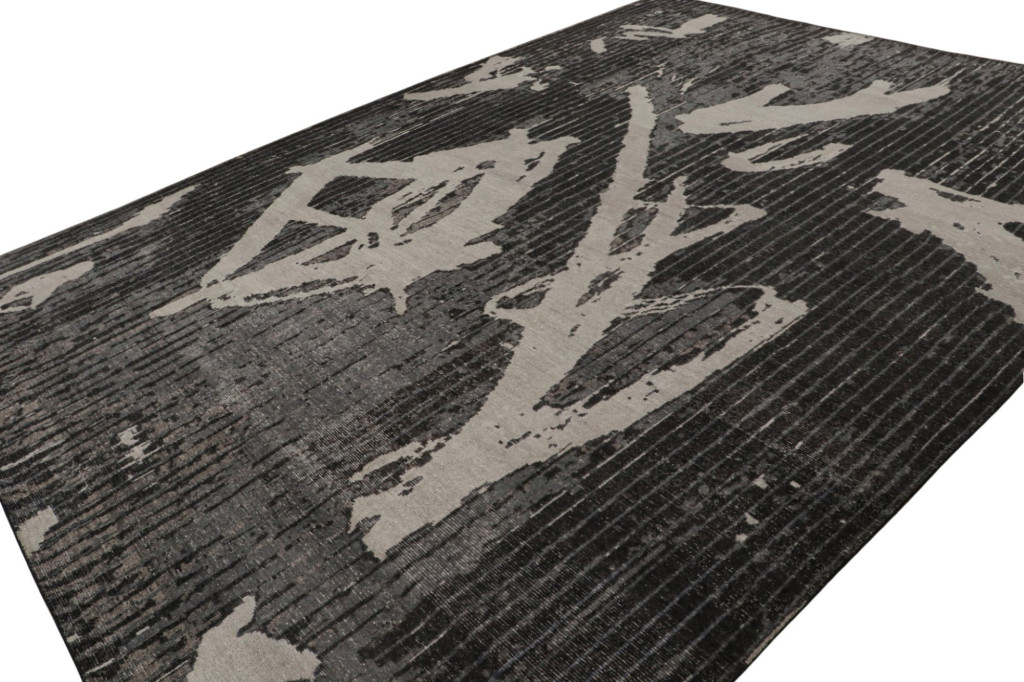 Distressed Modern Rug in Black