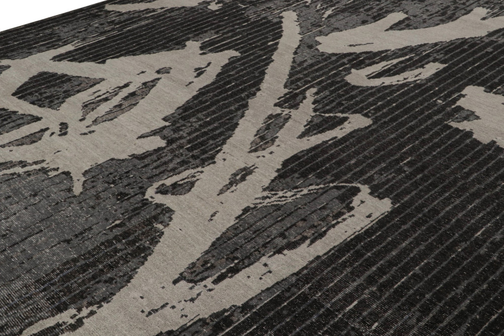 Distressed Modern Rug in Black