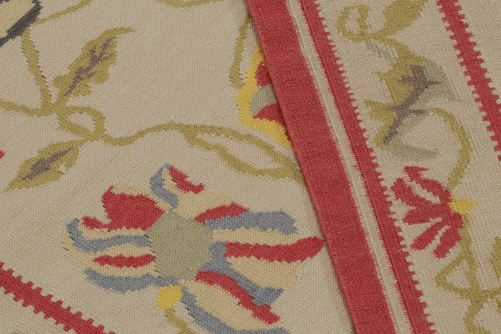 Contemporary Kilim Rug in Beige