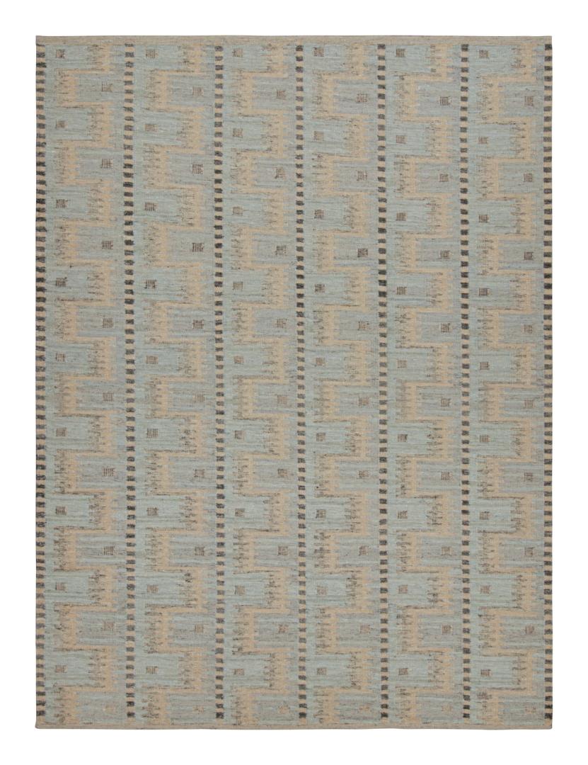Scandinavian Outdoor Kilim Rug with Geometric Patterns