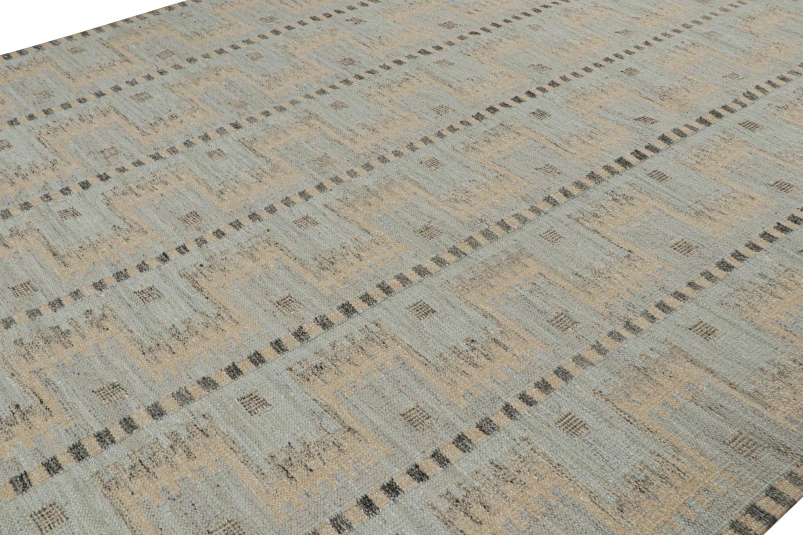 Scandinavian Outdoor Kilim Rug with Geometric Patterns