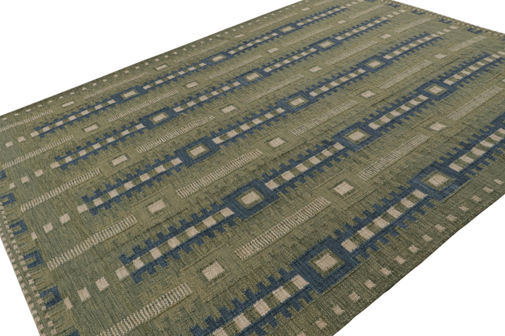Scandinavian Custom Kilim Rug with Geometric Patterns