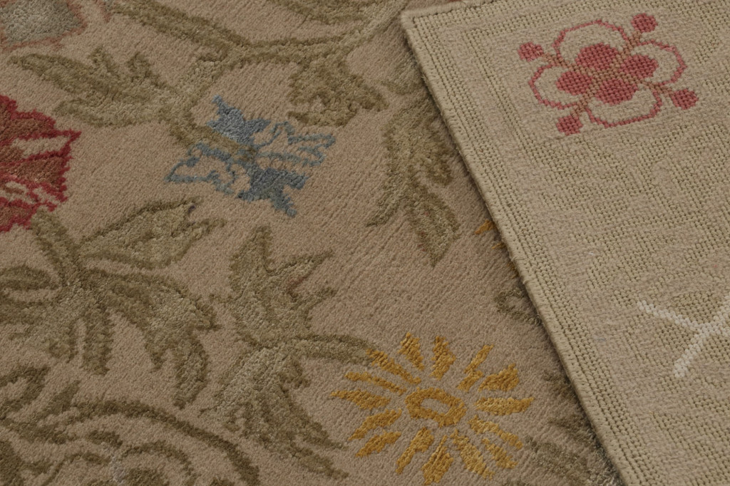 Modern Spanish European Floral Rug