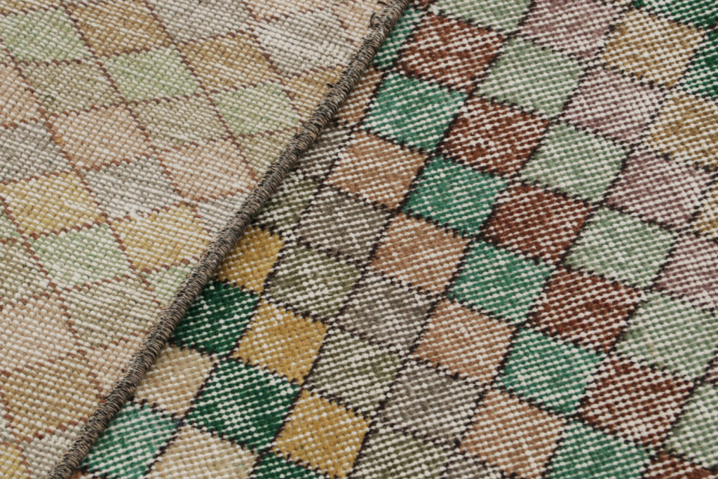 Zeki Muren rug