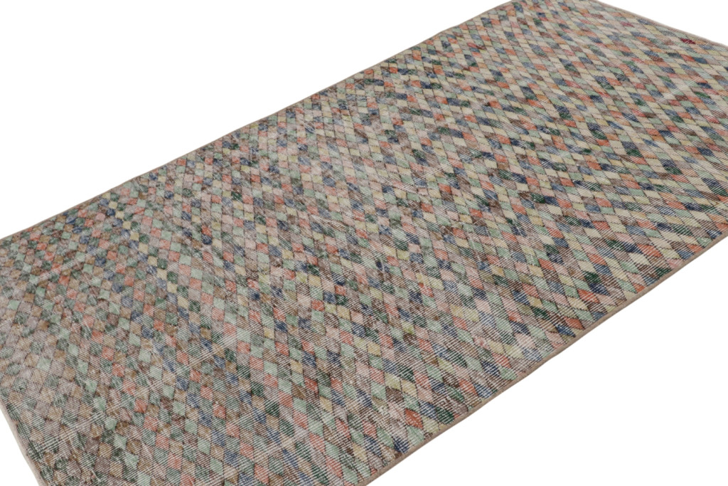 Zeki Muren rug