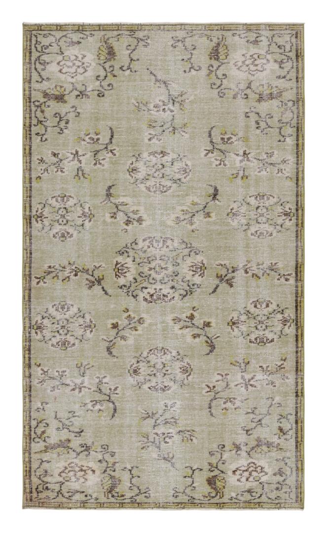 Zeki Muren rug