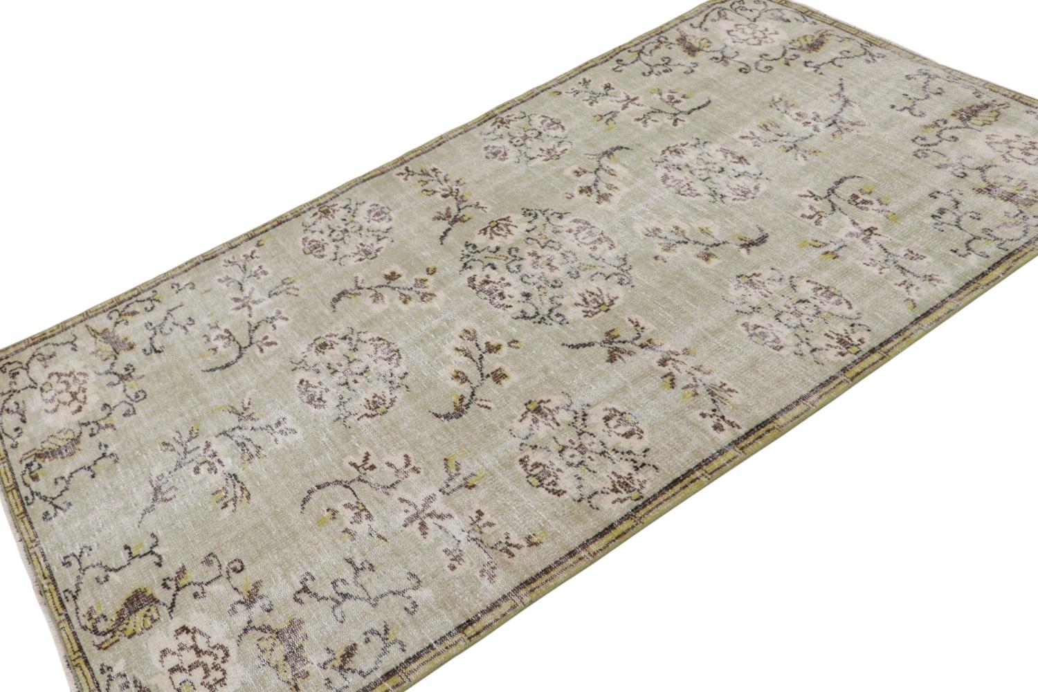 Zeki Muren rug