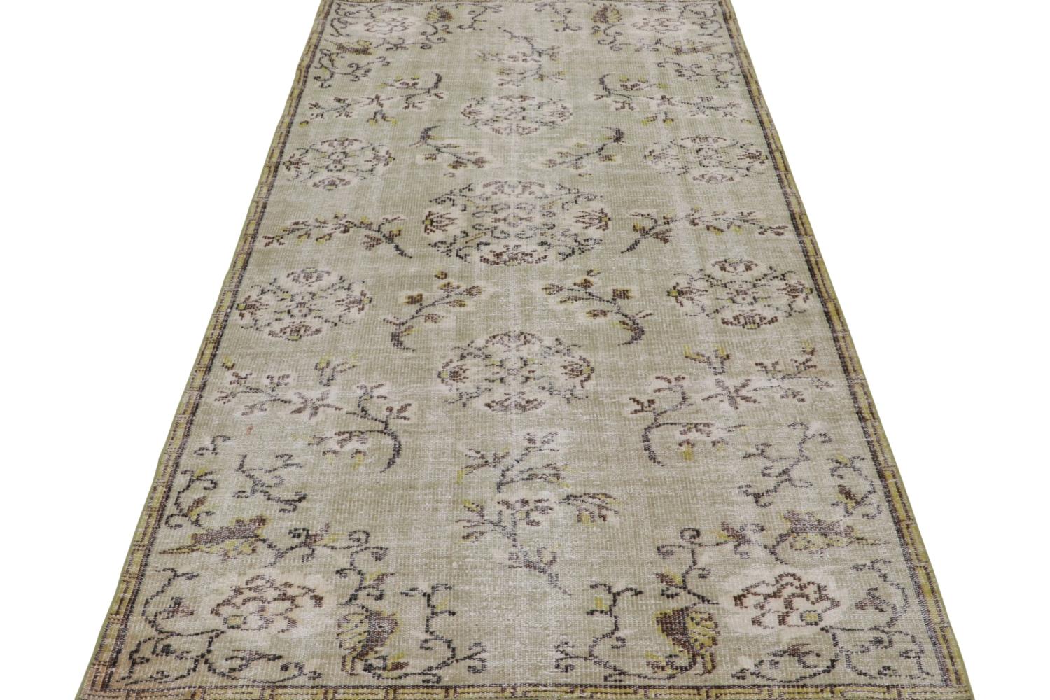 Zeki Muren rug