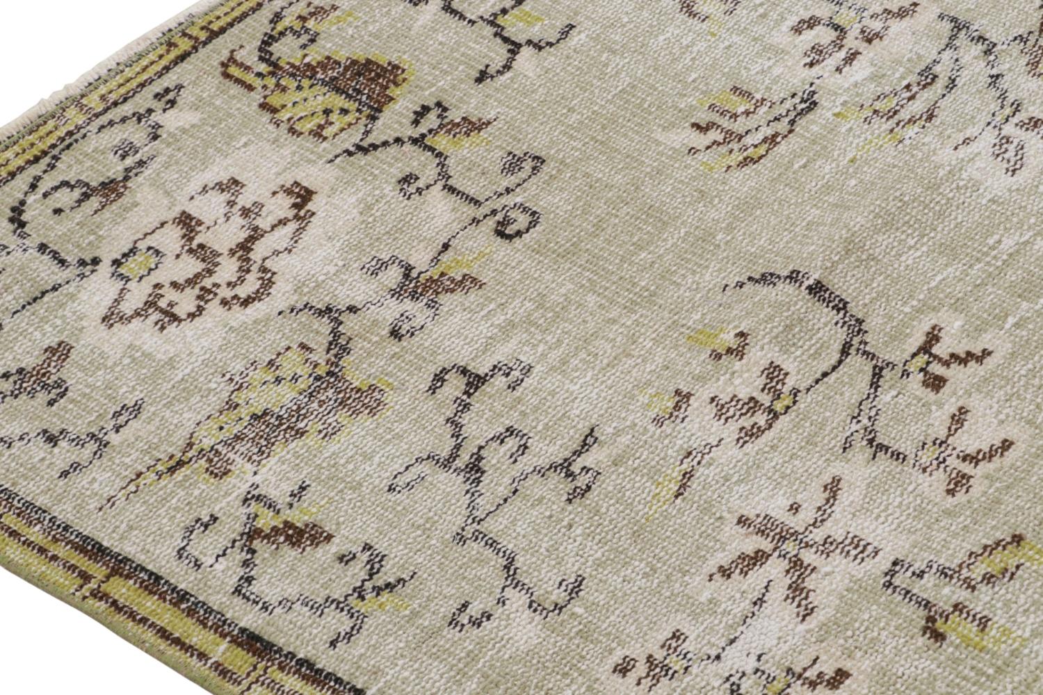Zeki Muren rug
