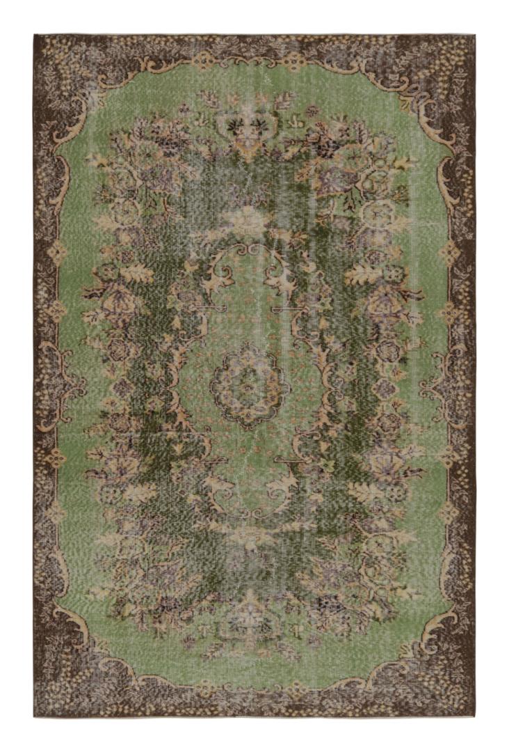 Zeki Muren rug