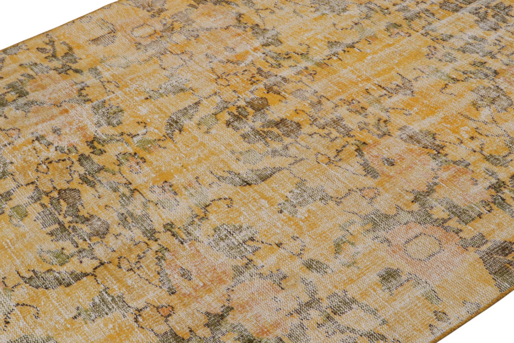 Zeki Muren rug