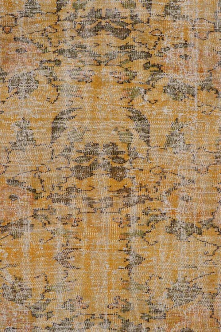 Zeki Muren rug