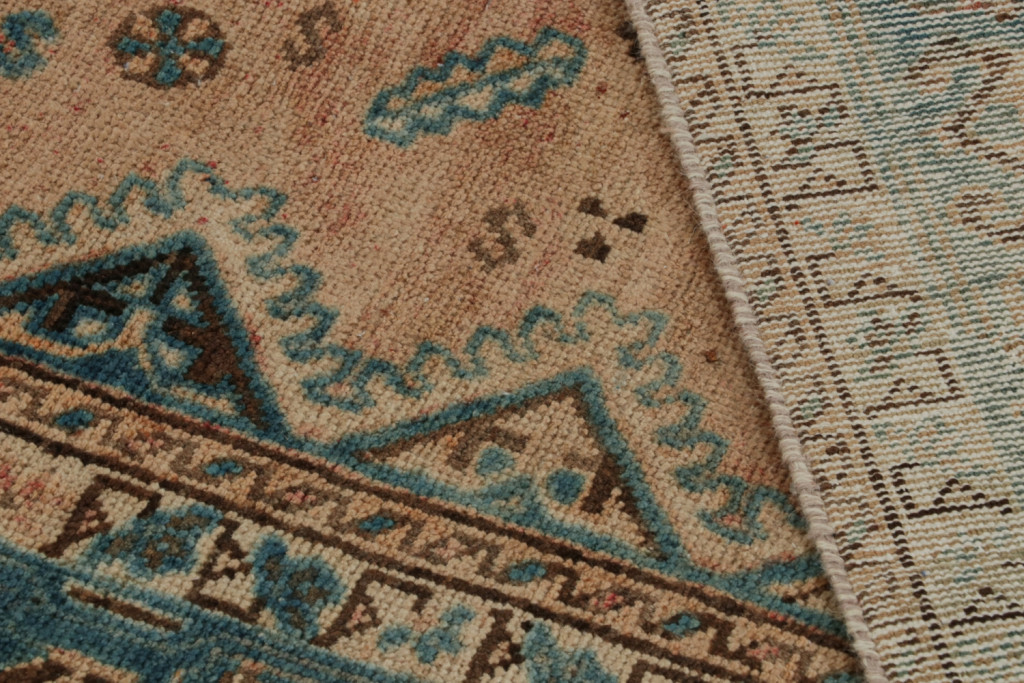 Vintage Persian Shiraz rug