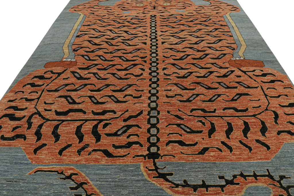 Modern Tiger Pictorial Rug in Orange