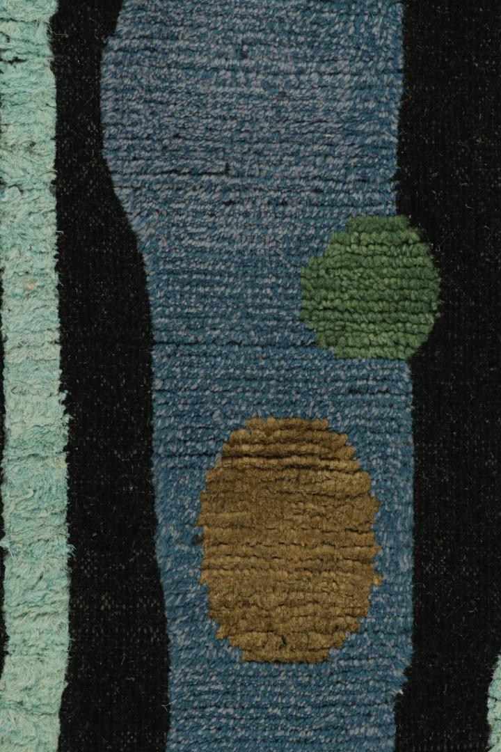 Scandinavian Rug with Geometric Patterns