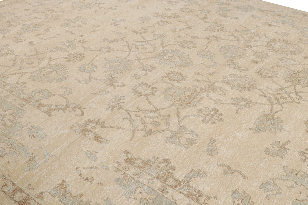 Oushak Oversized Rug With Floral Pattern