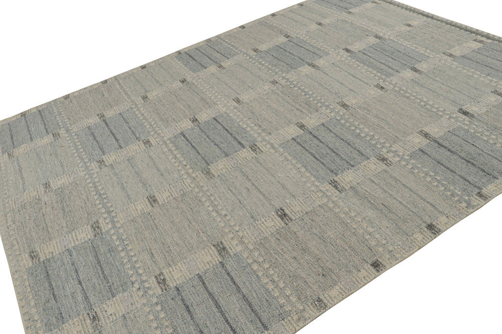 Scandinavian Custom Rug Design with Geometric Patterns