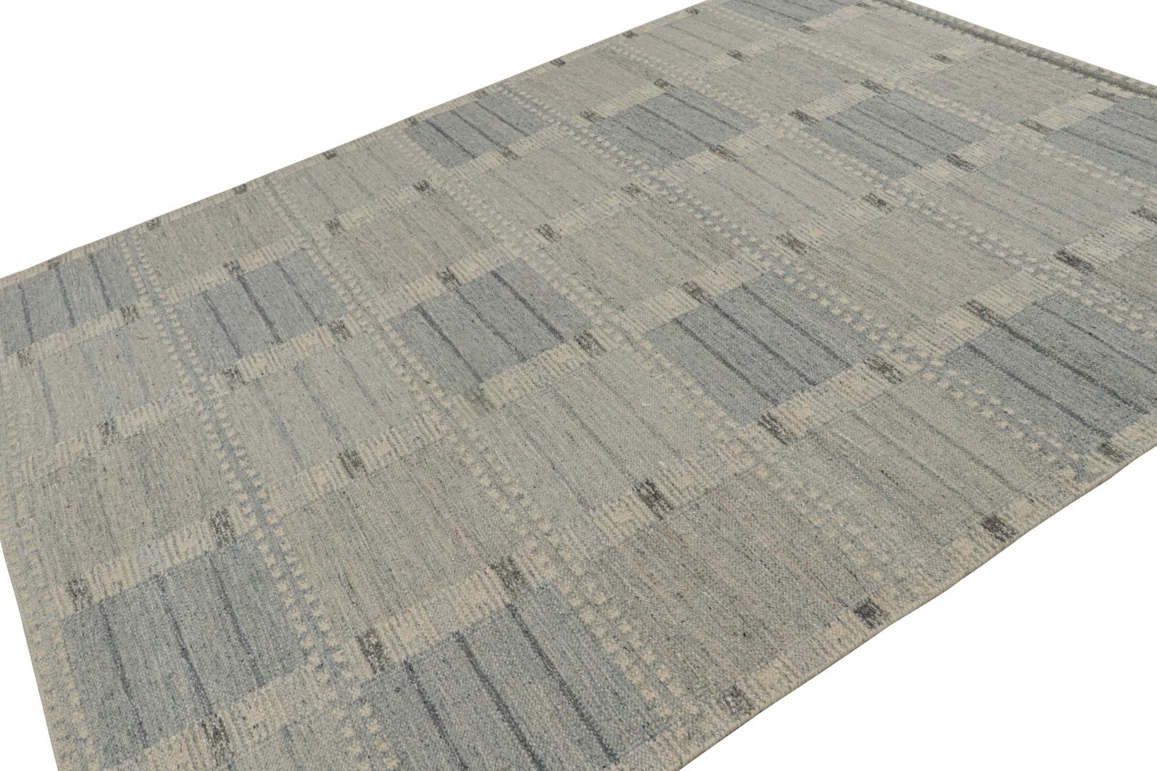 Scandinavian Custom Rug Design with Geometric Patterns
