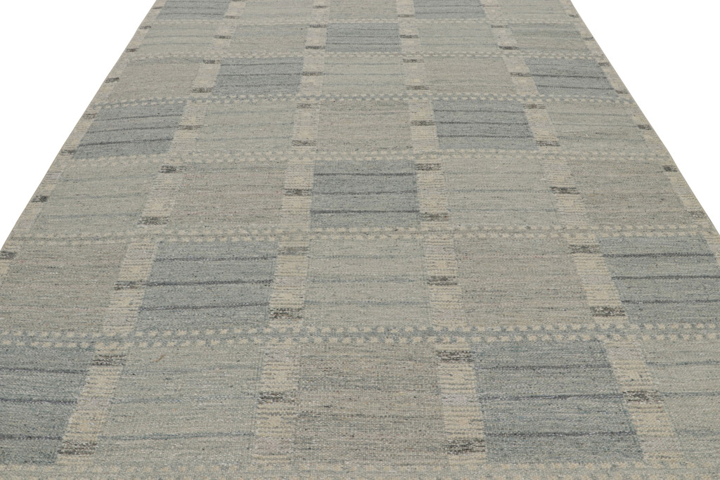 Scandinavian Custom Rug Design with Geometric Patterns