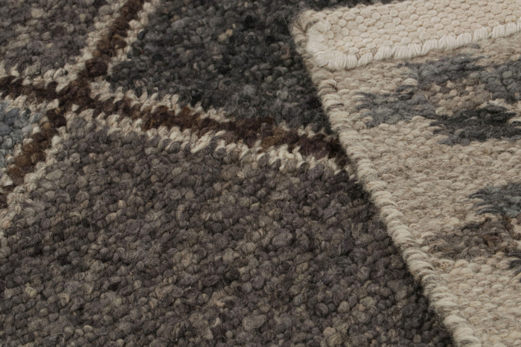 Scandinavian Rug with Geometric Patterns