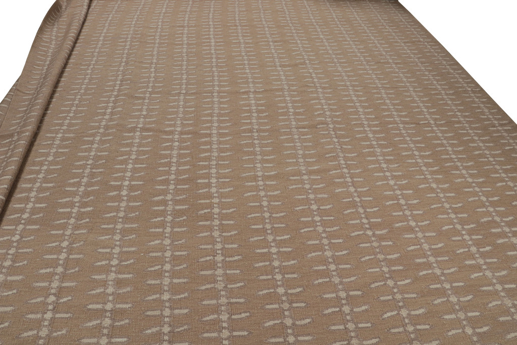Scandinavian Oversized Rug with Geometric Patterns