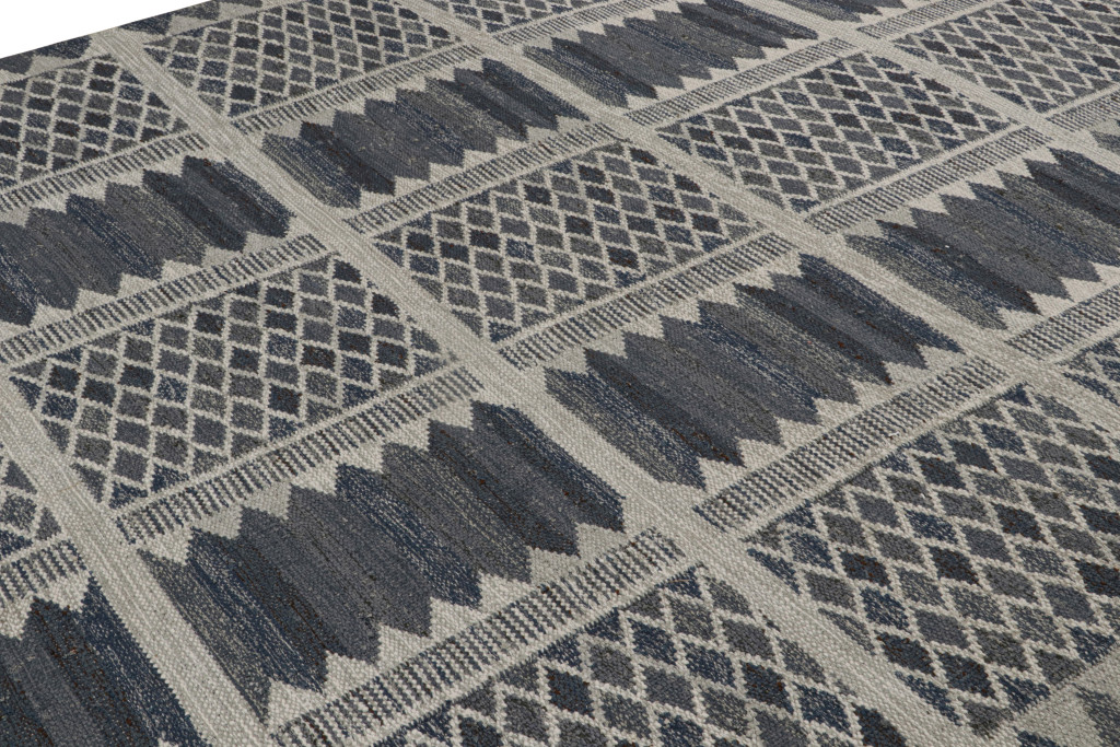 Scandinavian Rug with Geometric Patterns
