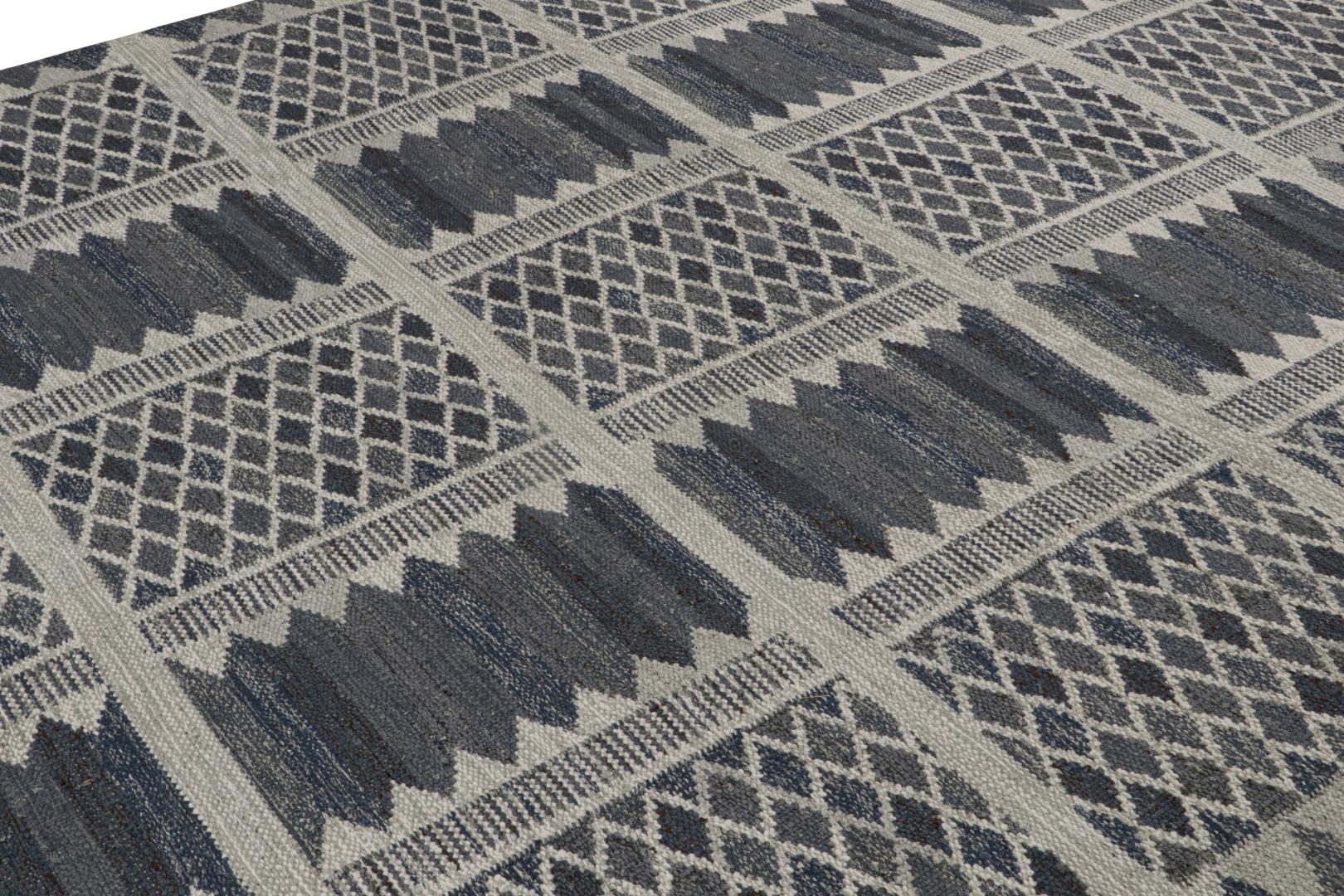 Scandinavian Rug with Geometric Patterns