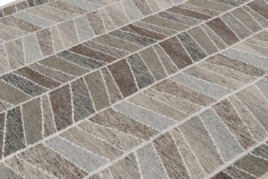 Scandinavian Custom Outdoor Rug with Geometric Patterns