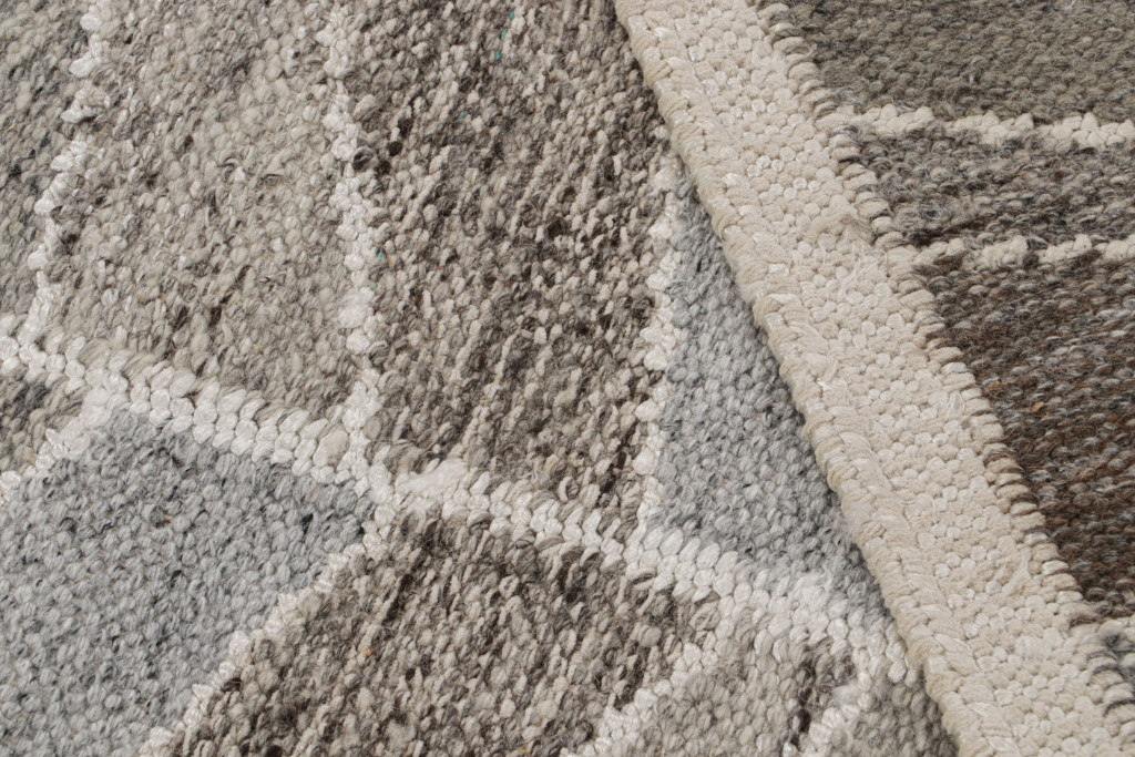 Scandinavian Custom Outdoor Rug with Geometric Patterns