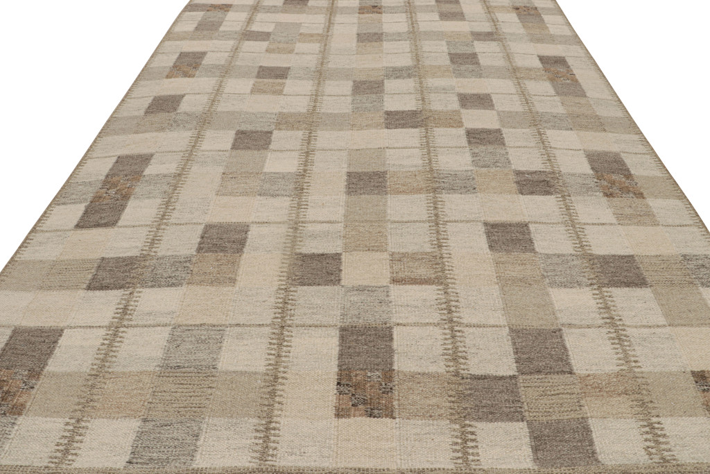 Scandinavian Rug with Geometric Patterns