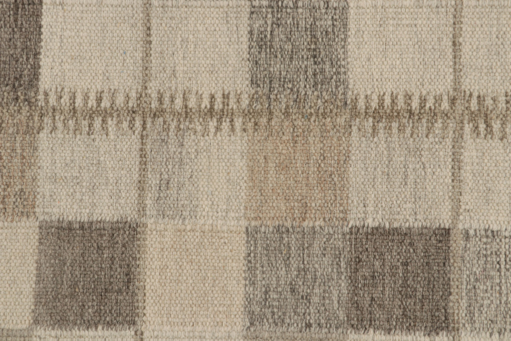 Scandinavian Rug with Geometric Patterns