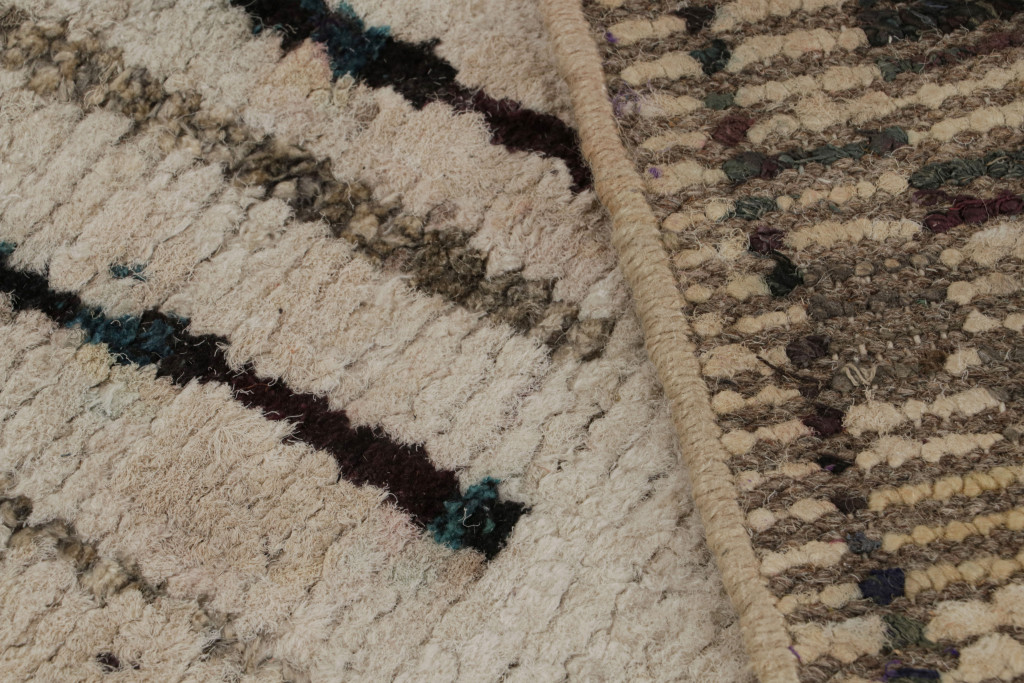 Contemporary Moroccan Rug with Berber Geometric Patterns