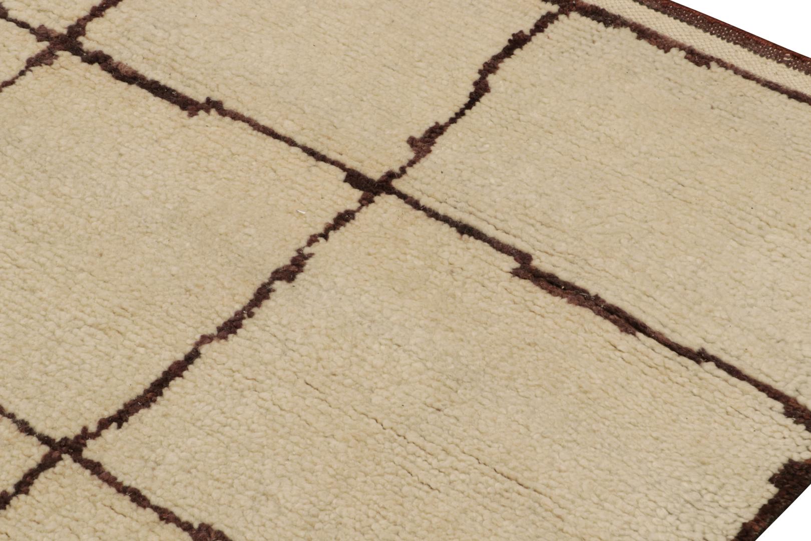Contemporary Moroccan Rug with Berber Geometric Patterns