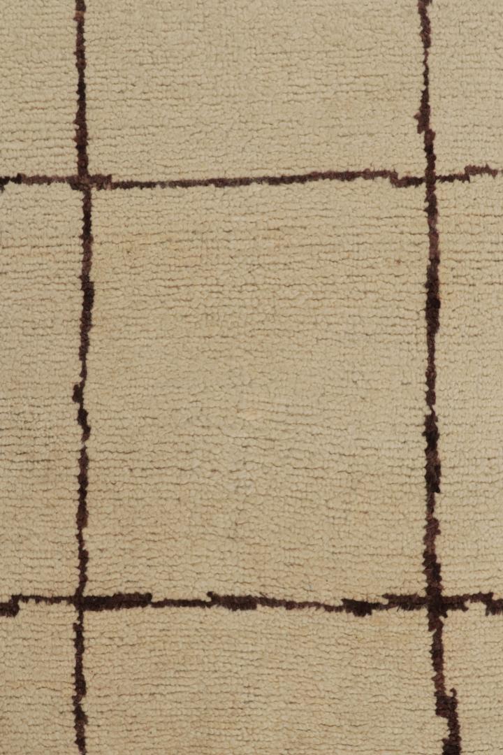 Contemporary Moroccan Rug with Berber Geometric Patterns
