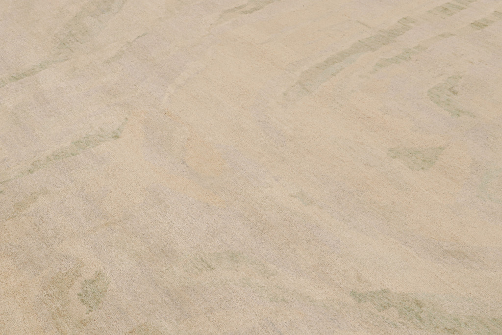 Contemporary Abstract Rug With Painterly Patterns