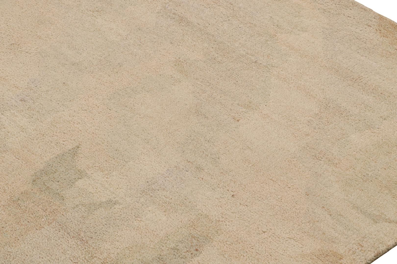 Contemporary Abstract Rug With Painterly Patterns