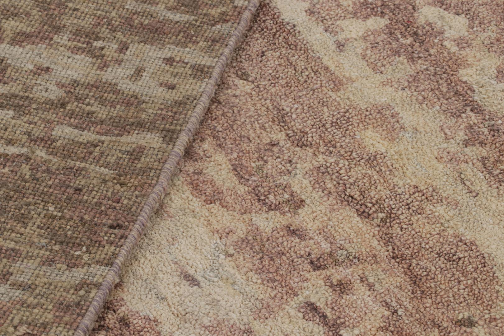 Contemporary Abstract Rug With Painterly Patterns