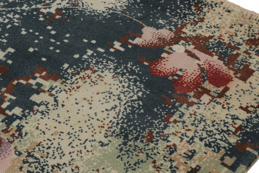 Contemporary Abstract Rug With Floral Patterns