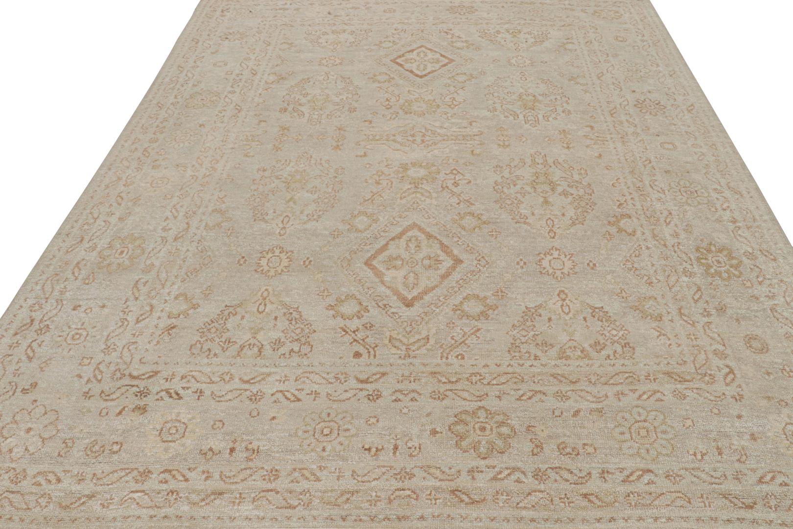 Oushak geometric rug