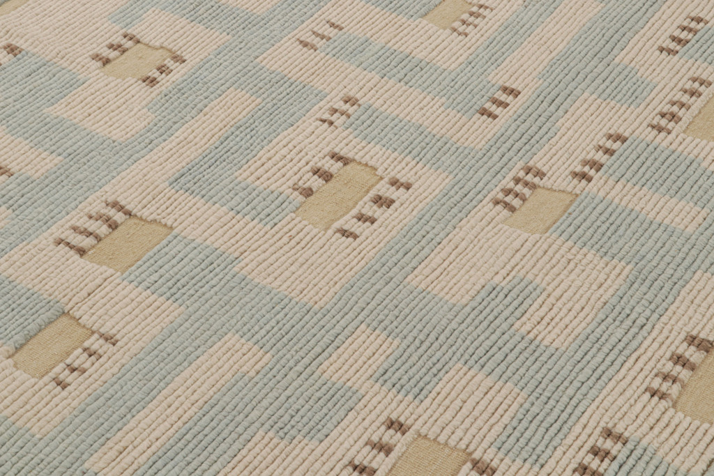 Scandinavian “High” Rug With Geometric Patterns