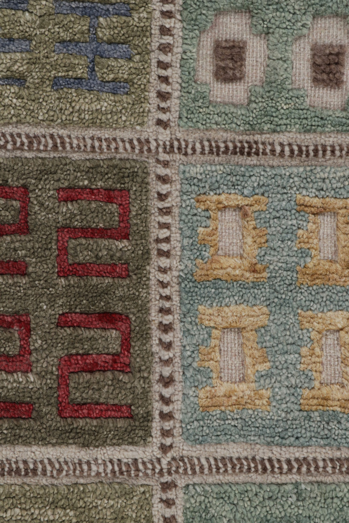 Scandinavian Rug with Geometric Patterns