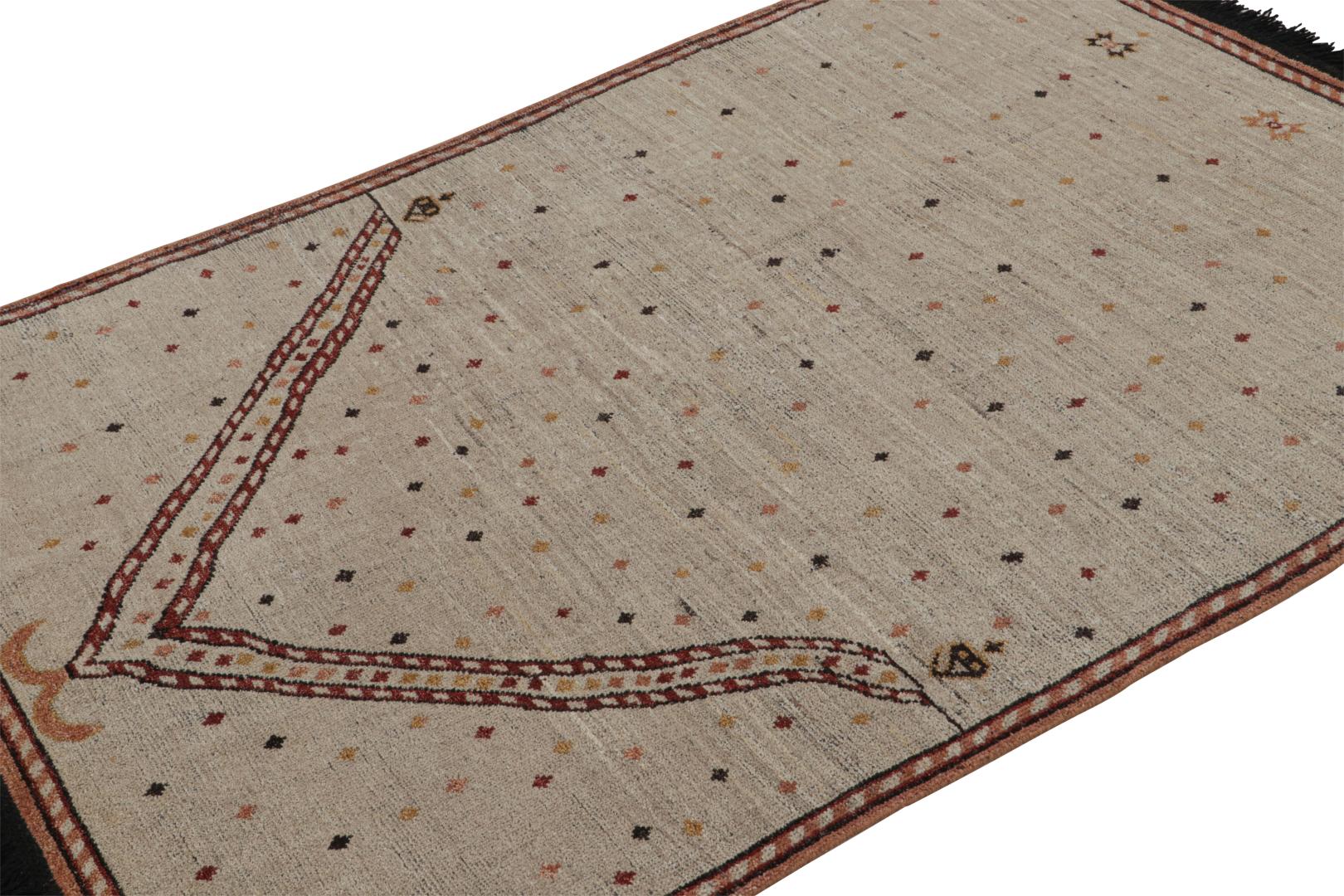 Rug & Kilim’s Mihrab Style Rug in Beige with Geometric Patterns