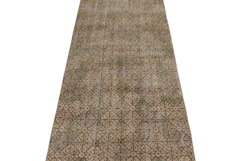 Vintage Zeki Múren rug
