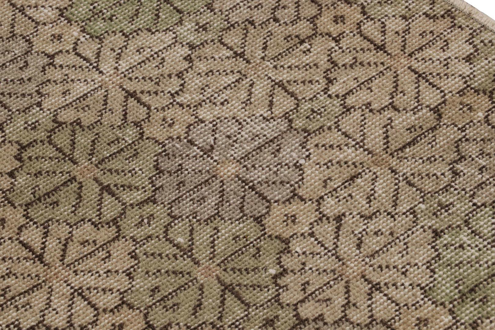 Vintage Zeki Múren rug
