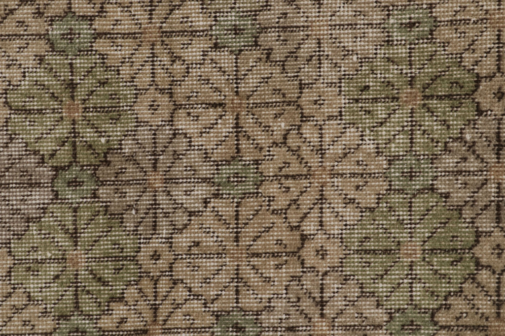 Vintage Zeki Múren rug