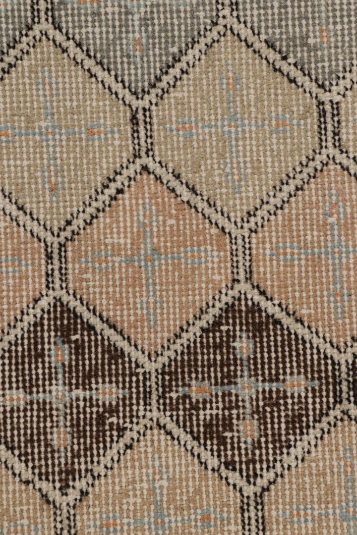 Vintage Zeki Múren rug