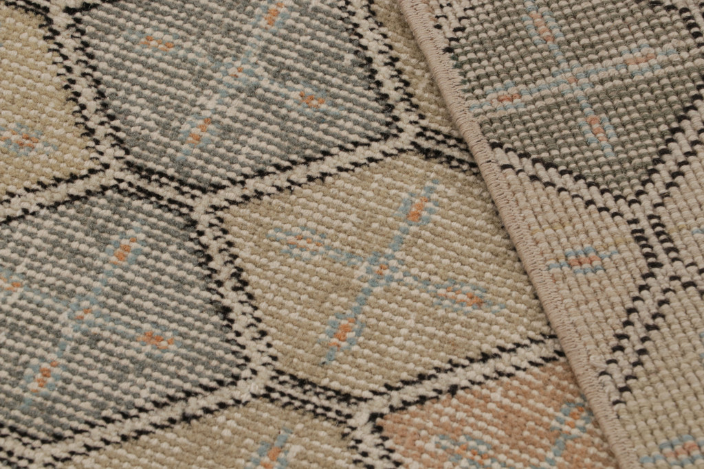 Vintage Zeki Múren rug