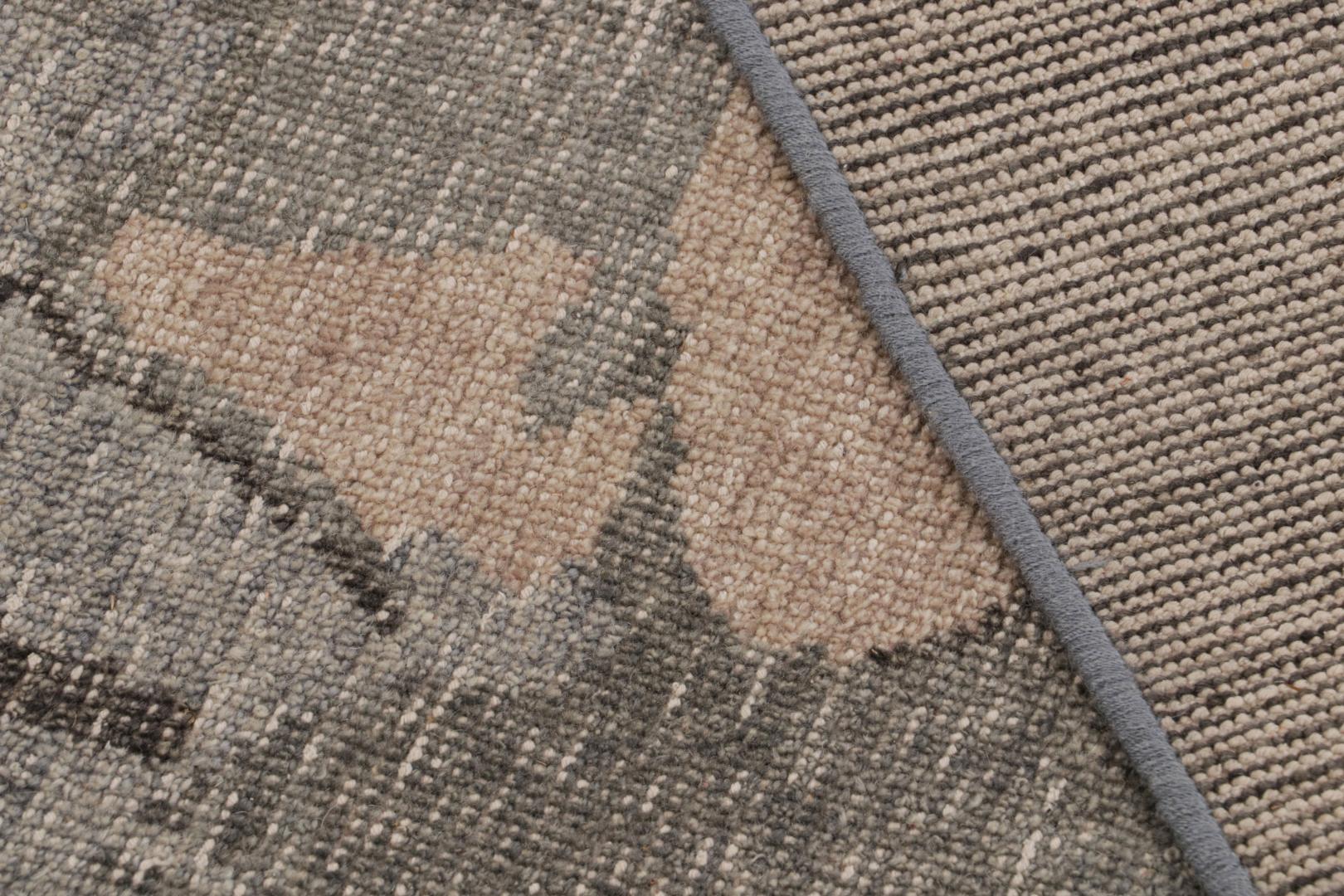 Modern Floral rug