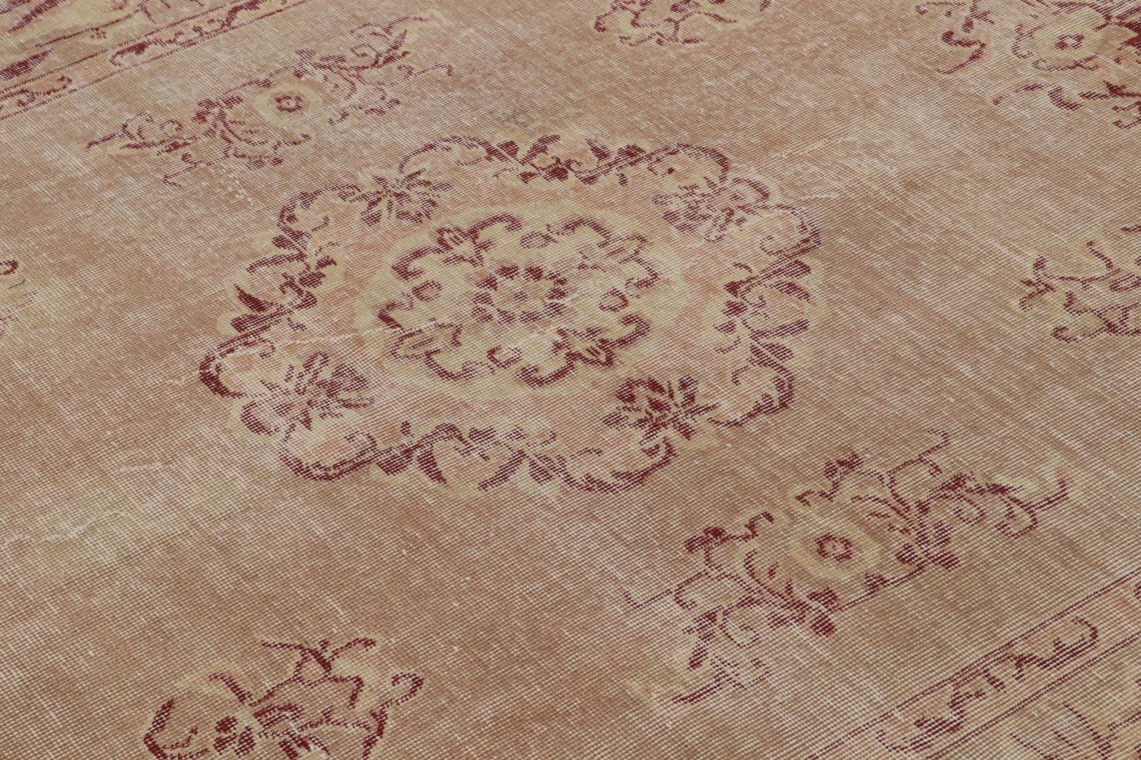 Vintage Zeki Múren rug