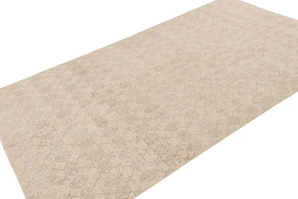 Vintage Zeki Múren rug